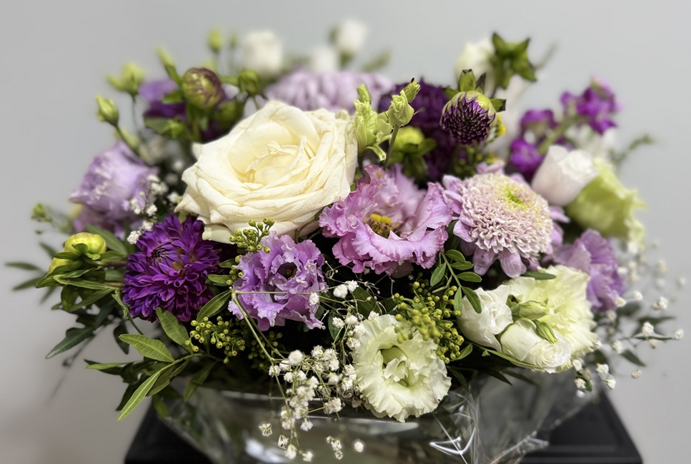 Composition florale de Toussaint – Douceur violette